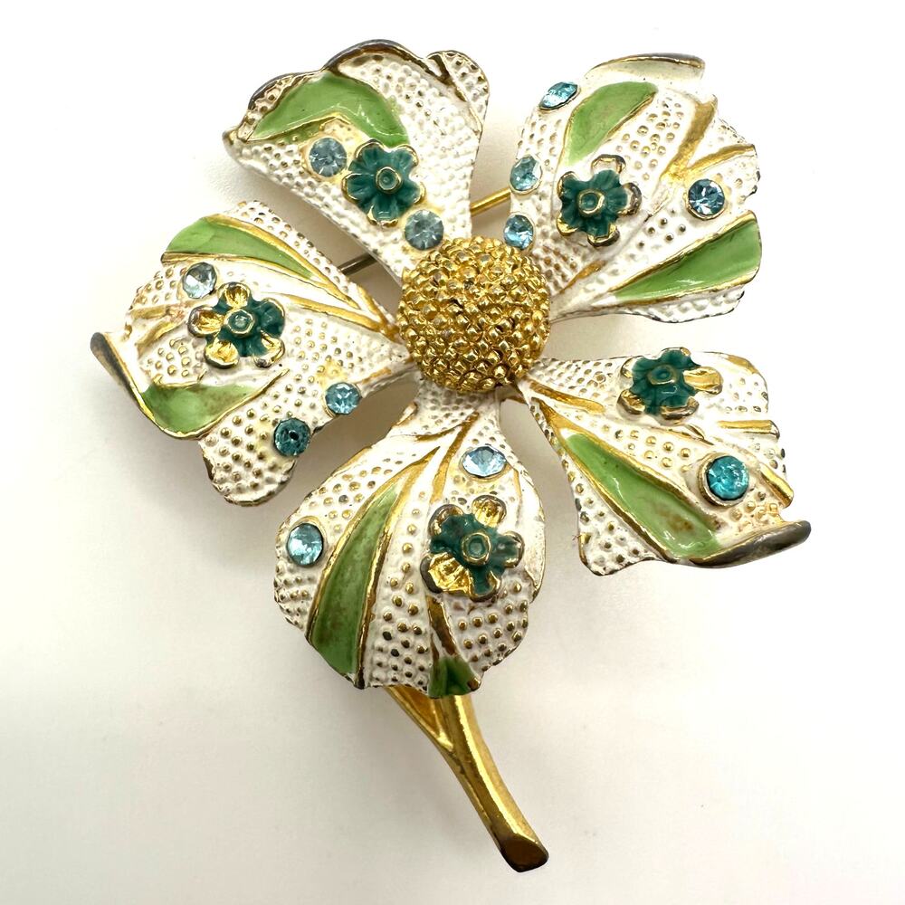 BSK vintage gold tone white green enamel blue rhinestones flower brooch